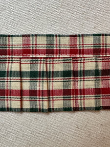 Vintage Prairie Chic Pleated Cotton Trim