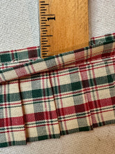 Load image into Gallery viewer, Vintage Prairie Chic Pleated Cotton Trim