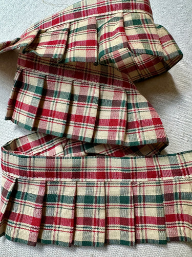 Vintage Prairie Chic Pleated Cotton Trim