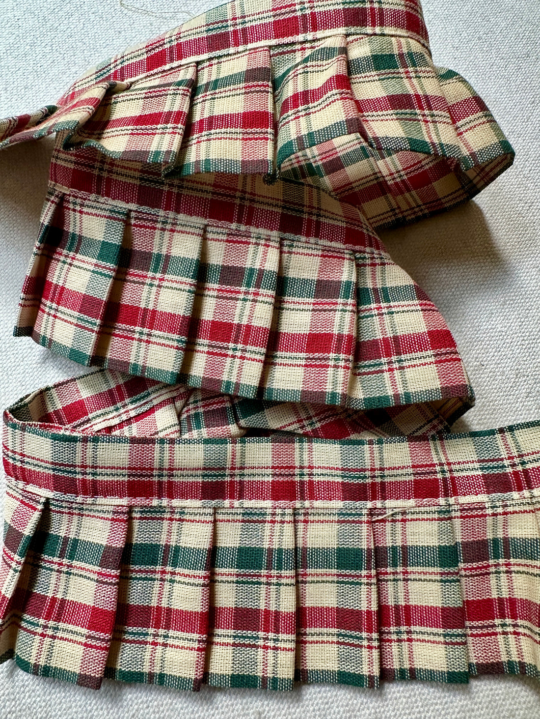Vintage Prairie Chic Pleated Cotton Trim