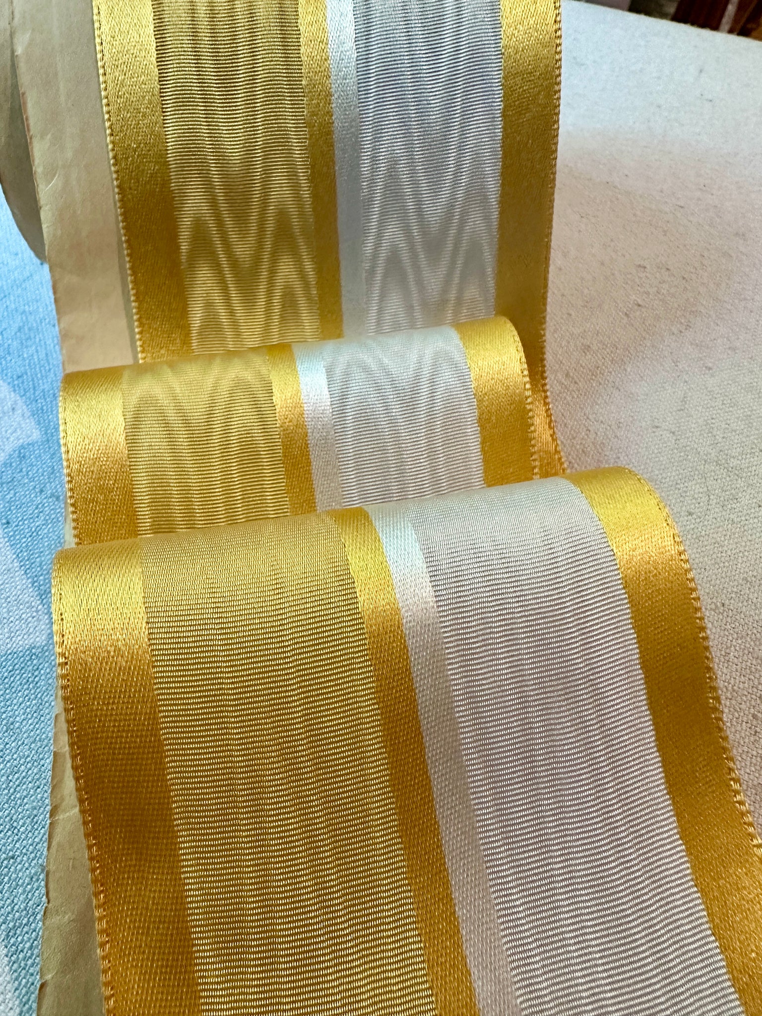 Vintage Moiré Ribbon Gold and Ivory – Vintage Passementerie