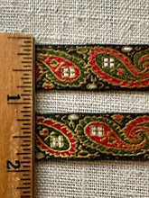 Load image into Gallery viewer, Vintage Boho Paisley Trim