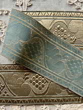 Load image into Gallery viewer, Antique Bronze/Gold Metal Trim