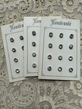 Load image into Gallery viewer, Vintage Faceted Glass Rhinestone Buttons Large