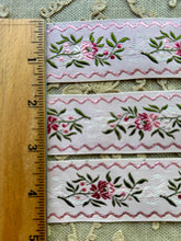 Load image into Gallery viewer, Antique French Ribbon Ombre Flowers &amp; Bows