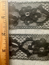 Load image into Gallery viewer, Vintage Alencon Style Black Lace