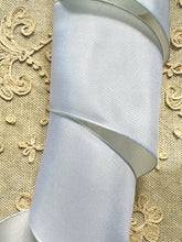 Load image into Gallery viewer, French Wired Vintage Ribbon Ivory White