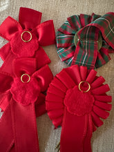 Load image into Gallery viewer, Christmas Rosettes &amp; Ornaments