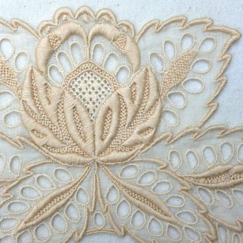 1-P1240599Exquisite Hand Embroidered Antique Applique