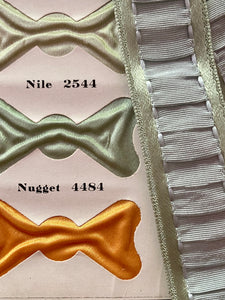 Ruched French Vintage Ribbon Trim with Drawstrings