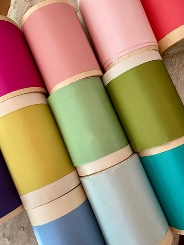 Quality Mid Century  Vintage 4 Inch Taffeta Ribbon