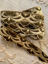 Load image into Gallery viewer, Woven French Antique Trims