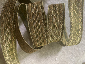 Antique Gold Metal Trim in Two Widths