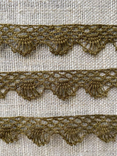 Load image into Gallery viewer, Hand Made Metal Lace in Three Different Lengths