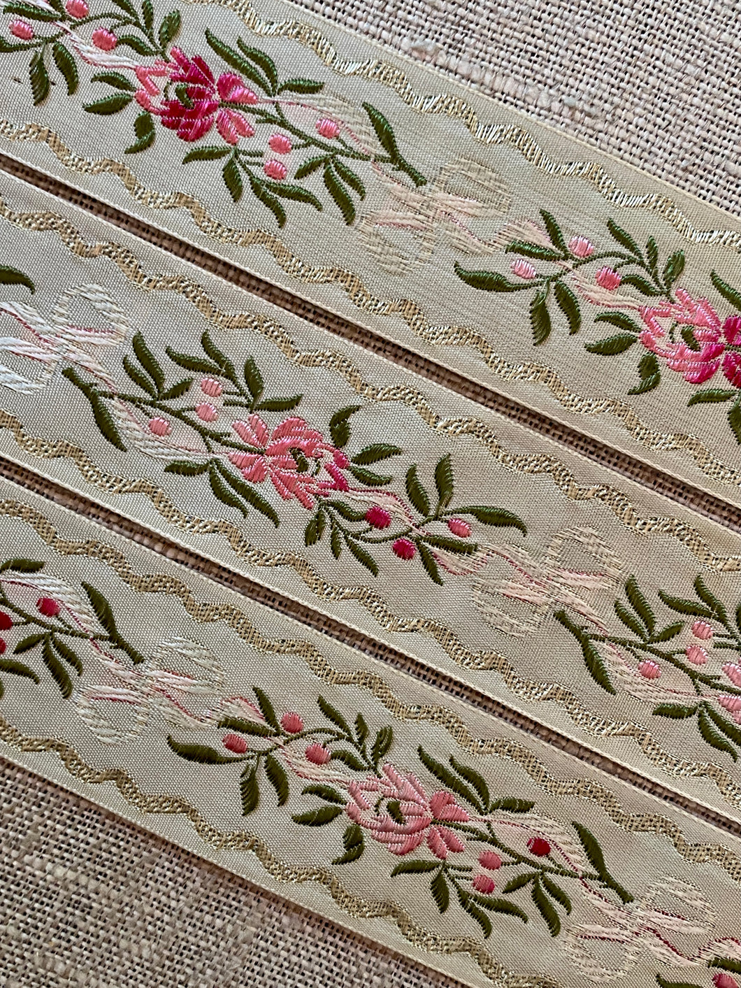 Antique French Ribbon Ombre Flowers