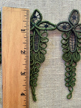 Load image into Gallery viewer, Antique Hand Made Applique