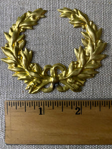 Vintage Brass Bow Wreath and Berries Stamping