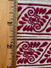 Load image into Gallery viewer, Turkey Red Woven Vintage Trim