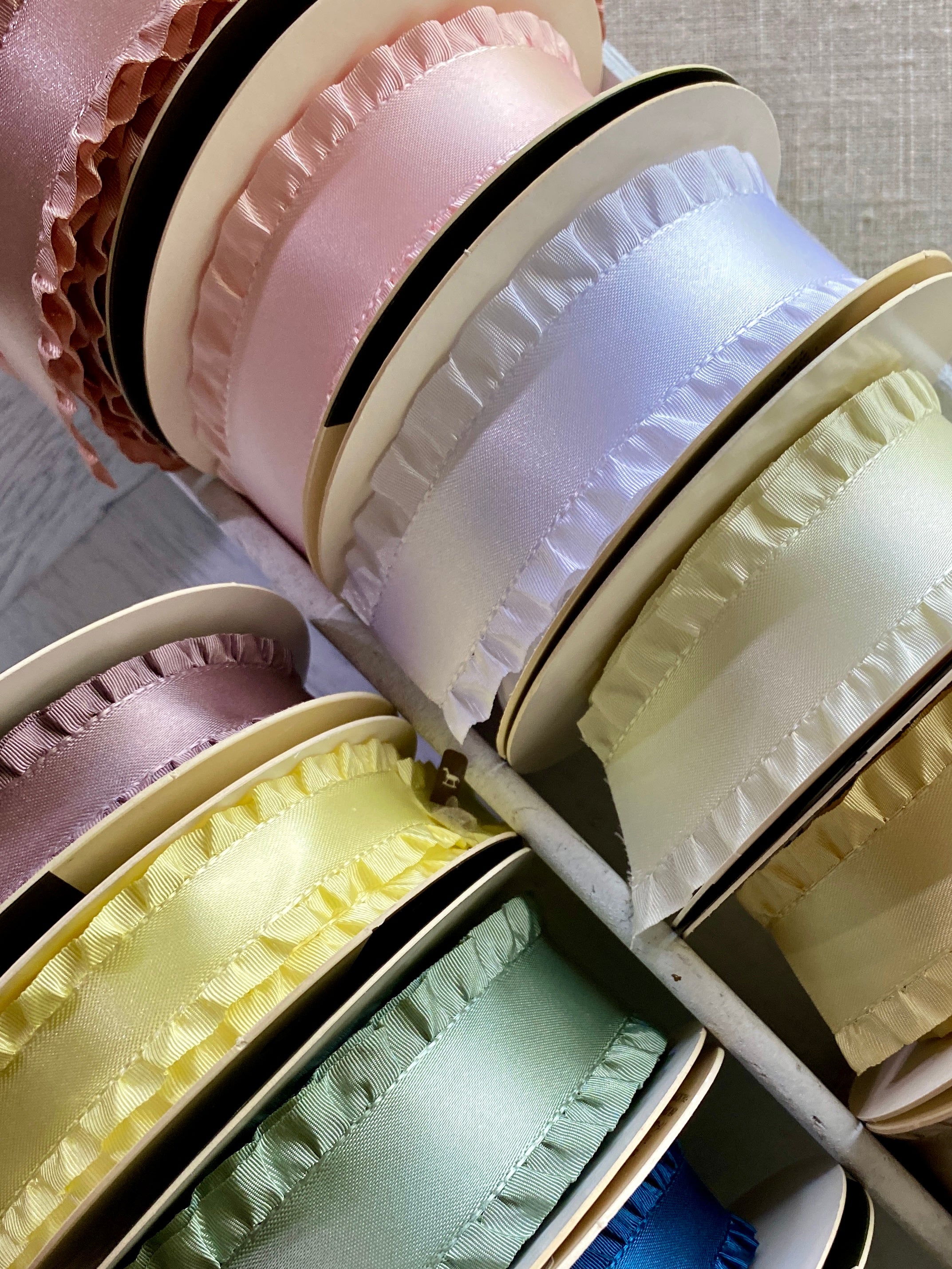 Mokuba Quality Cream Satin Ribbon – Vintage Passementerie