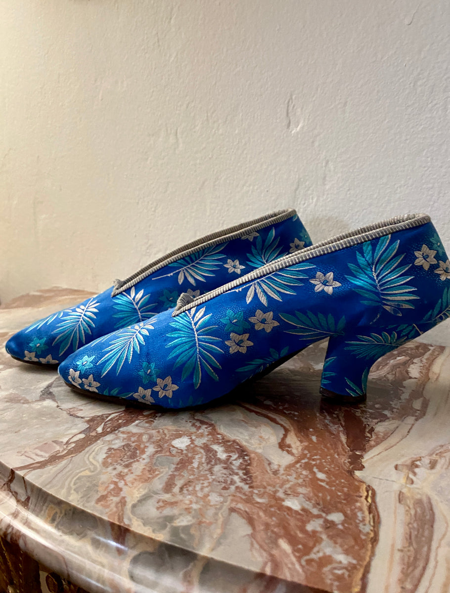 Antique Hand Made Silk Brocade Shoes – Vintage Passementerie