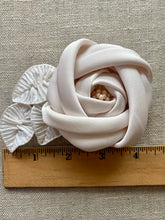 Load image into Gallery viewer, Ribbon Art Rose Pin