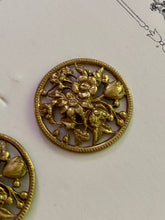 Load image into Gallery viewer, Antique Sets Of Metal Buttons