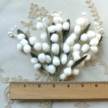 Load image into Gallery viewer, Mid Century Puffy cotton and Stamen Bouquet