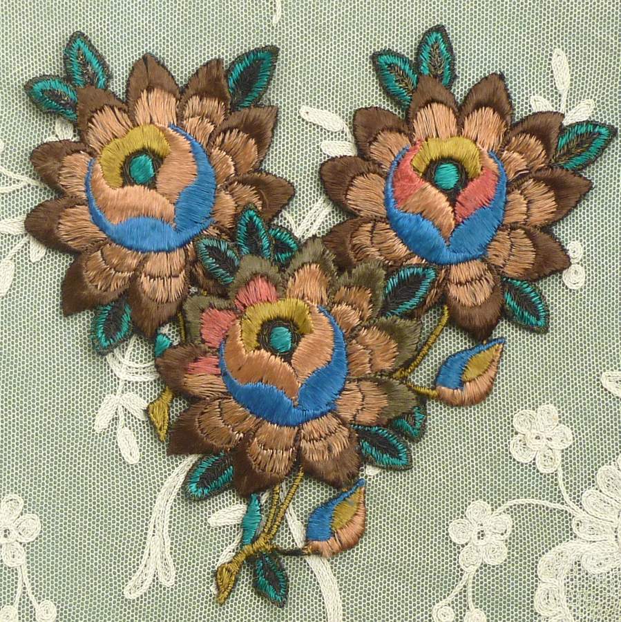 Vintage Embroidered Applique Roses – Vintage Passementerie