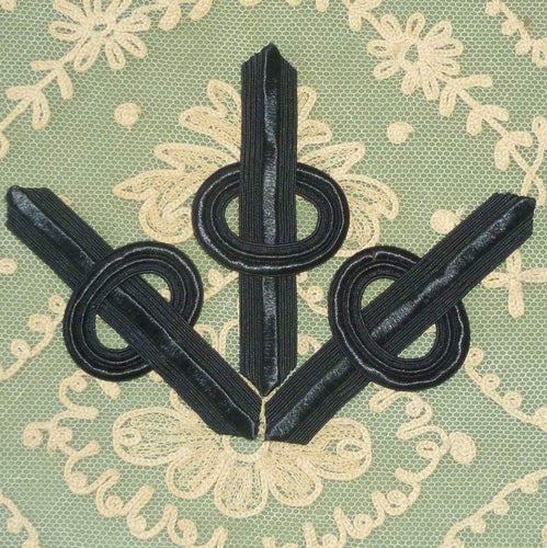 Jaunty Edwardian Black Appliques