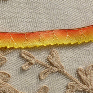Antique Woven Patterned Scalloped Ombre Ribbon