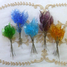 Load image into Gallery viewer, Vintage/Antique Venetian Art Glass Leaves