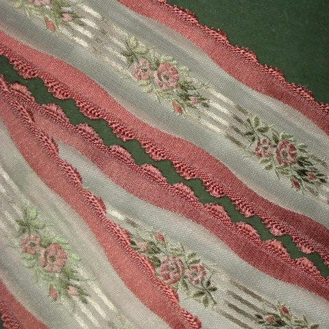 Vintage French Scalloped Edged Satin ribbon